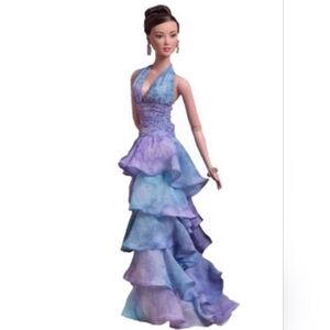 NRFB Watercolor Cool Carrie 16" Tonner doll NRFB New